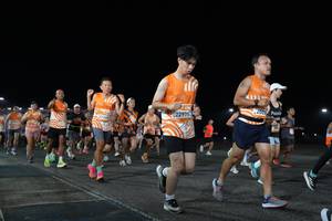 BIB: 2124, 22971, 4123, 2001
                            <button type="button" onclick="openModal(22815079)" class="btn btn-primary btn-sm float-right btn-popup" data-toggle="modal" data-target=".modal-high-quality">
                        <i class="fas fa-shopping-cart"></i> Add to Cart
                    </button>
                                            <button type="button" onclick="isThisMe(22815079, true)" class="btn btn-success btn-sm float-right btn-popup btn-isme hidden" data-toggle="tooltip" data-placement="bottom" title="นี่คือรูปของคุณใช่ไหม คลิกที่นี่เพื่อเอาเข้าอัลบั้ม">
                        <i class="fas fa-plus"></i> Add to album
                    </button>
                    <button type="button" onclick="isThisMe(22815079, false)" class="btn btn-warning btn-sm float-right btn-popup btn-isnotme hidden">
                        <i class="fas fa-ban"></i> Remove from album
                    </button>